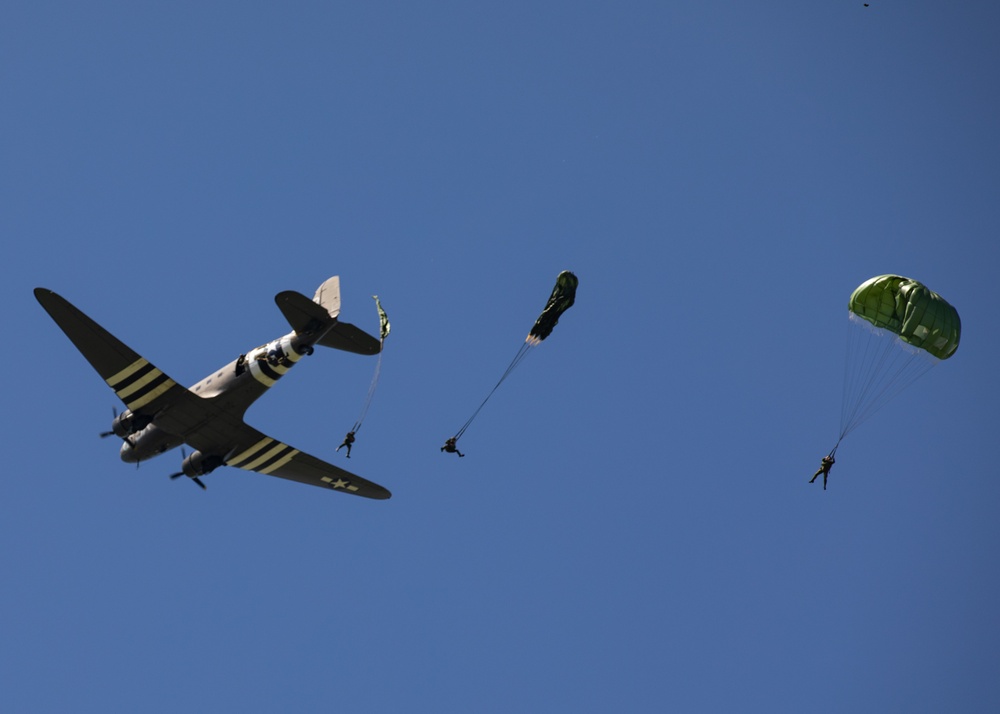 U.S. Military veterans perform airborne ops at Mont-Saint-Michel