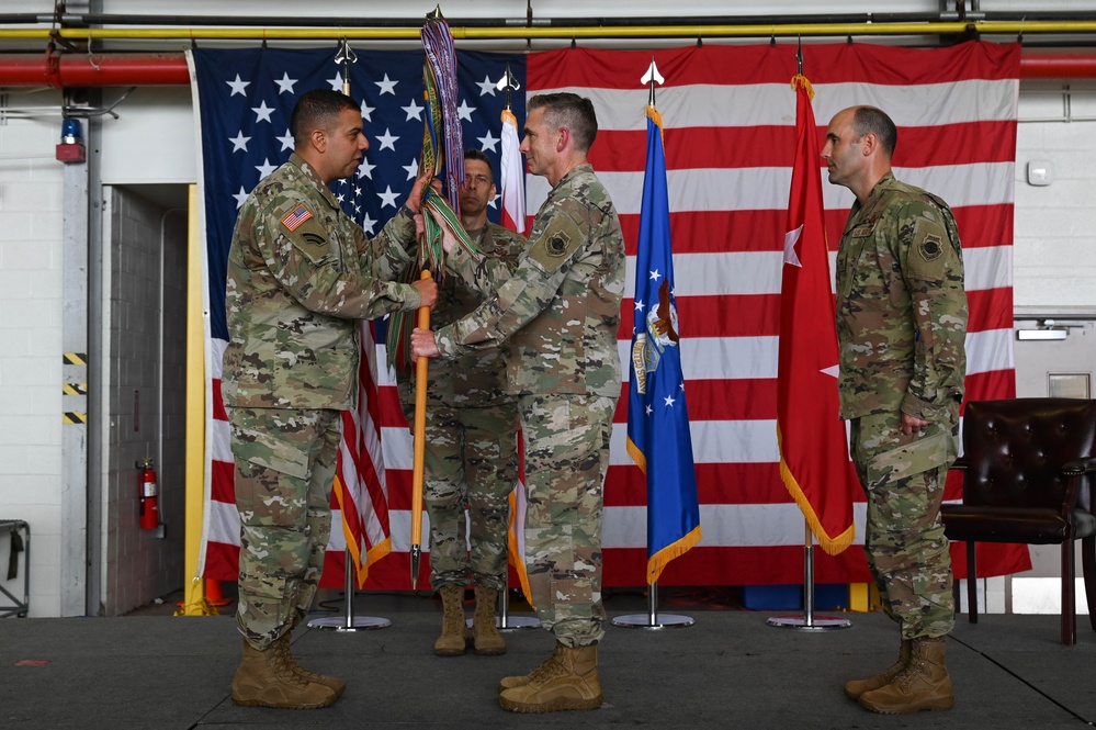 113th Wing changes command