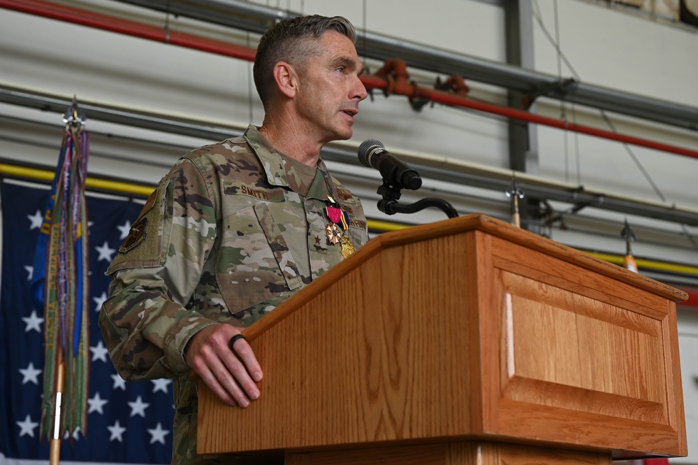 113th Wing changes command