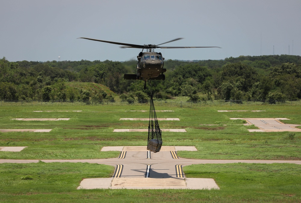Sling load training at Fort Cavazos