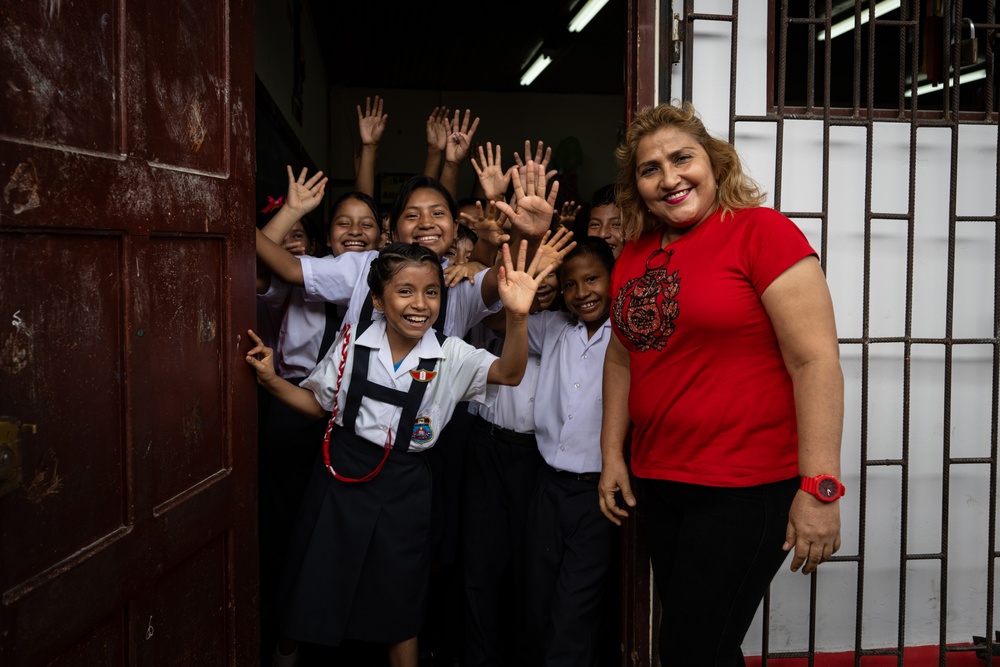 U.S. Army, Marine Civil Affairs boost education in Peru during RS24