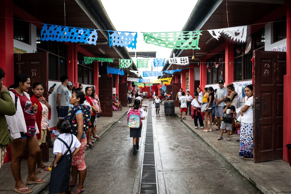 U.S. Army, Marine Civil Affairs boost education in Peru during RS24