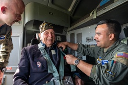 WWII veteran Ceo Bauer takes flight with U.S. Air Force
