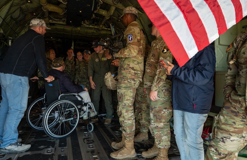 WWII veteran Ceo Bauer takes flight with USAF