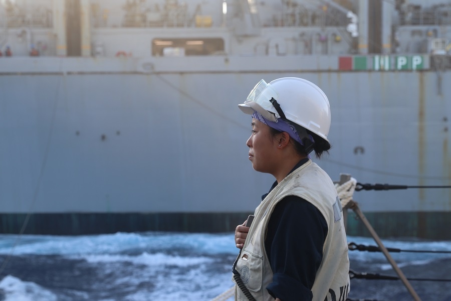 USS Delbert D. Black: Replenishment-at-sea