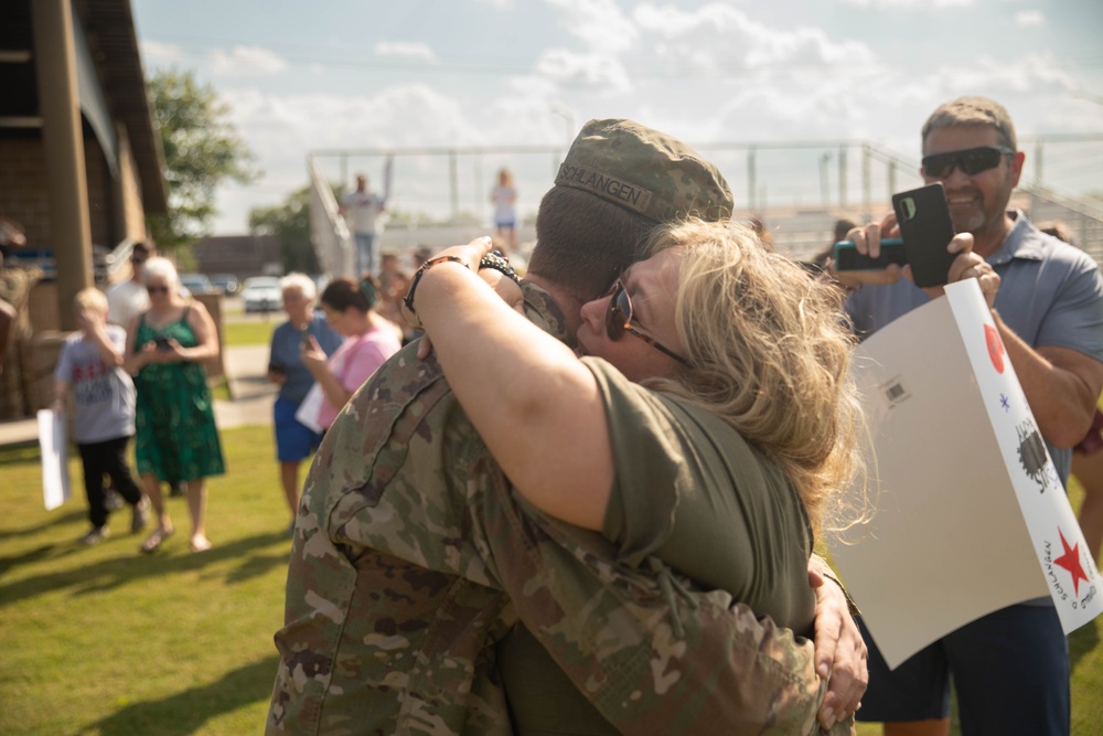 3rd Infantry Division welcomes home Soldiers