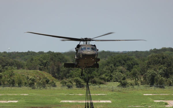 Precision in the sky: Tennessee and Arizona National Guard conduct sling load operations training