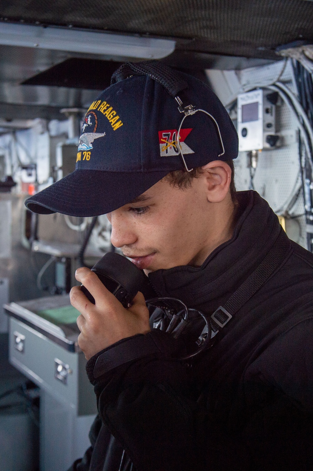 USS Ronald Reagan (CVN 76) Sailors stand watch in the pilot house