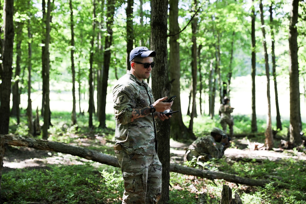 1-109th Infantry Regiment Soldiers Conduct Recon React to Contact Mission