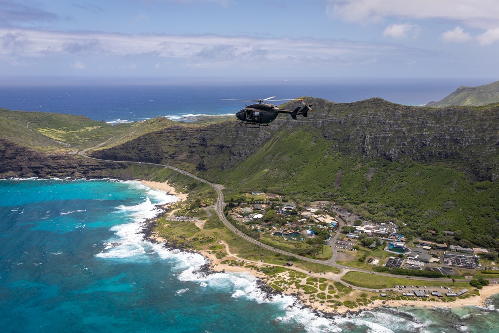 Hawaii’s Lakotas with 3-140th Aviation soar through the sky