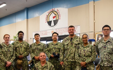 Sailors Volunteer with Union Gospel Mission during Portland Fleet Week
