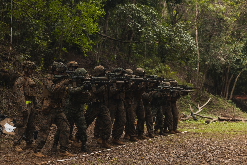 3rd LCT conducts short bay range with PMC