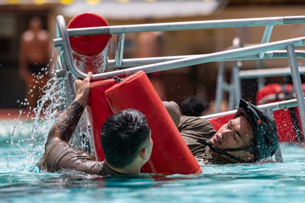 Hawaii Army National Guard MEDEVAC Units Practice Water Survival Training
