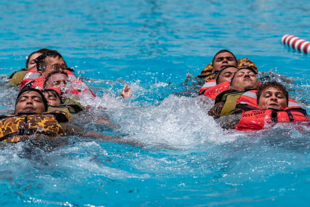 Hawaii Army National Guard MEDEVAC Units Practice Water Survival Training