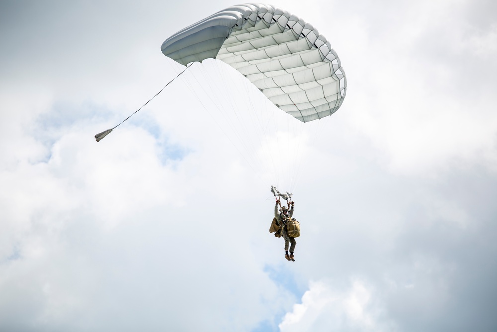 4th Reconnaissance Battalion conduct military freefalls during BALTOPS 24