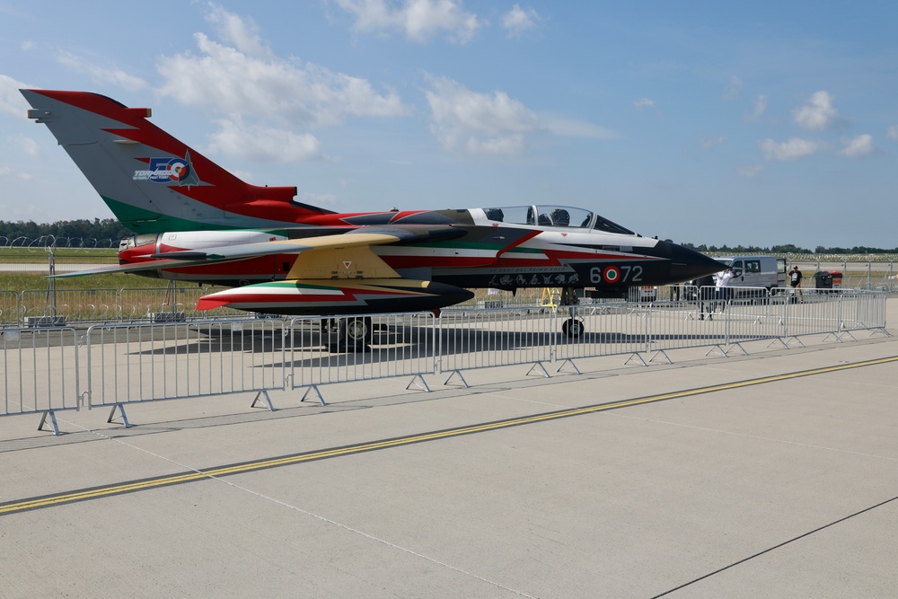 Task Force Saber hosts a static display at ILA Berlin 24