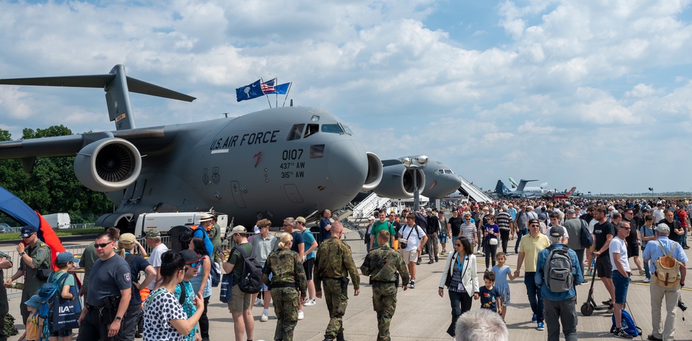 At Berlin Air Show, Charleston Air Force Reservists Highlight Air Mobility Capabilities, International Partnerships