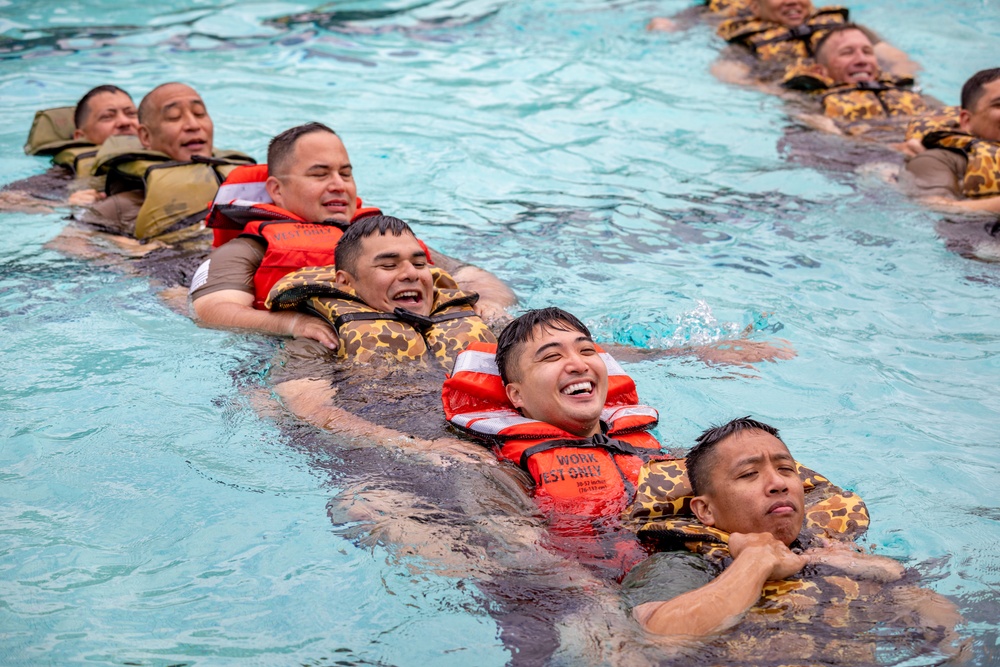 Hawaii Army National Guard MEDEVAC Units Practice Water Survival Training