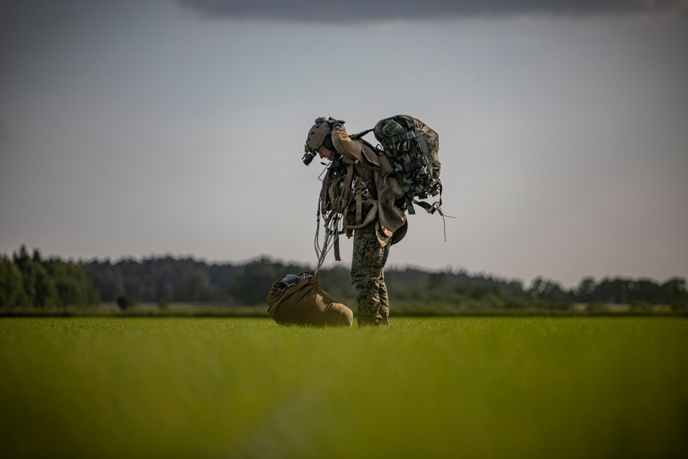 4th Recon Marines conduct free-fall operations in Sweden in support of BALTOPS 24