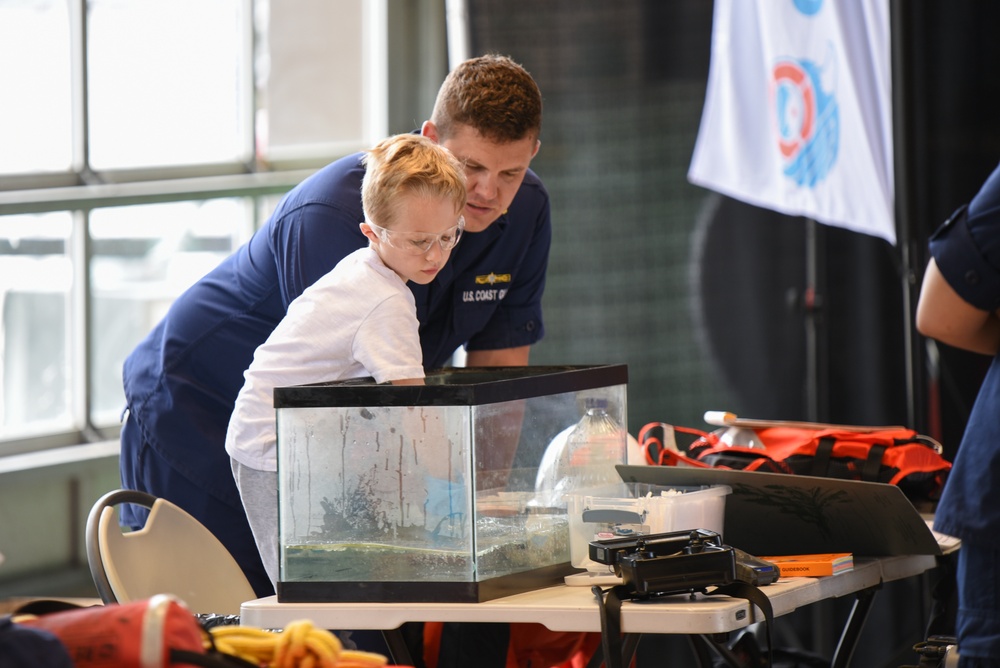 Coast Guard Sector Eastern Great Lakes Holds Safe Boating Open House