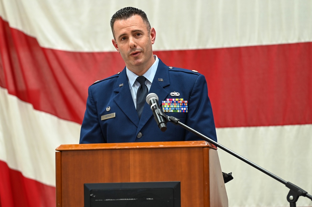 301st Aircraft Maintenance Squadron welcomes new commander