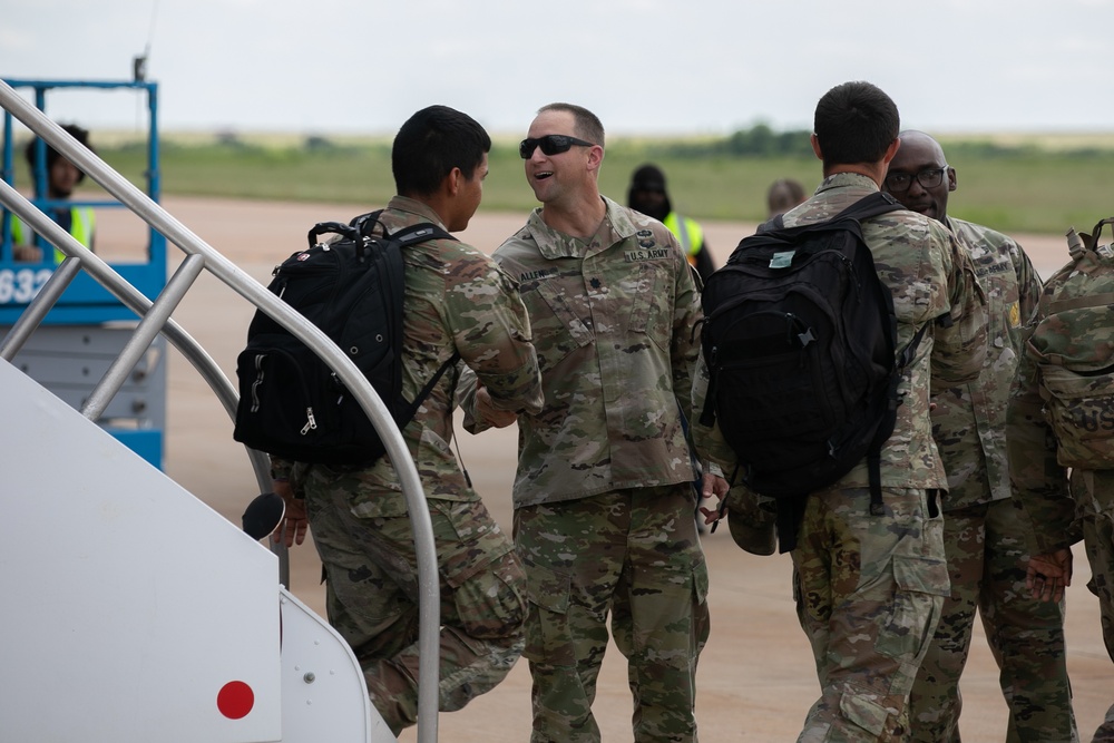 Bravo Battery, 1-14th Field Artillery returns from Europe