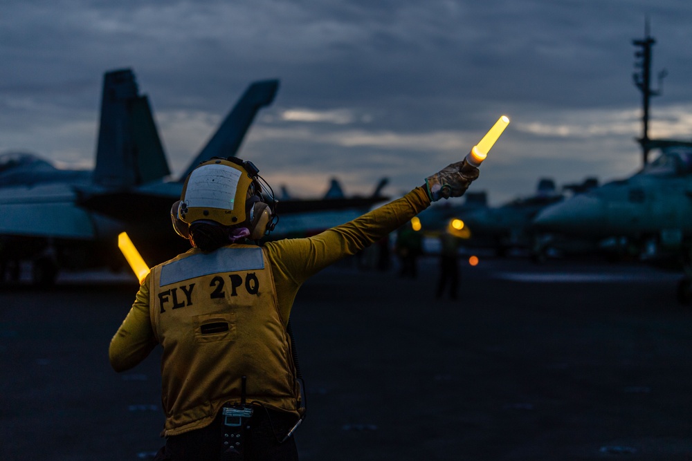 USS Ronald Reagan (CVN 76) conducts night flight operations in support of Valiant Shield 2024
