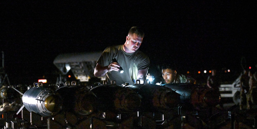 28th Maintenance Group conducts Weapons Loading for BTF 24-6