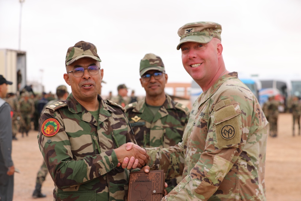 NY National Guard Presents Gifts to Moroccan Military Officers
