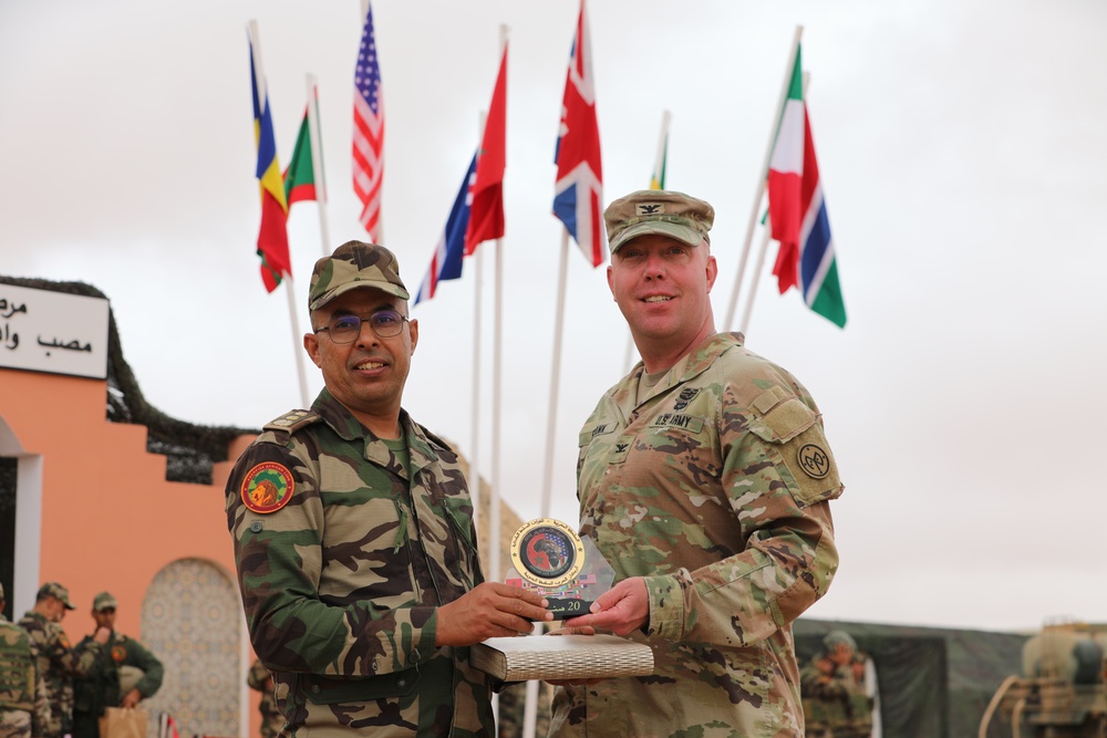 NY National Guard Presents Gifts to Moroccan Military Officers