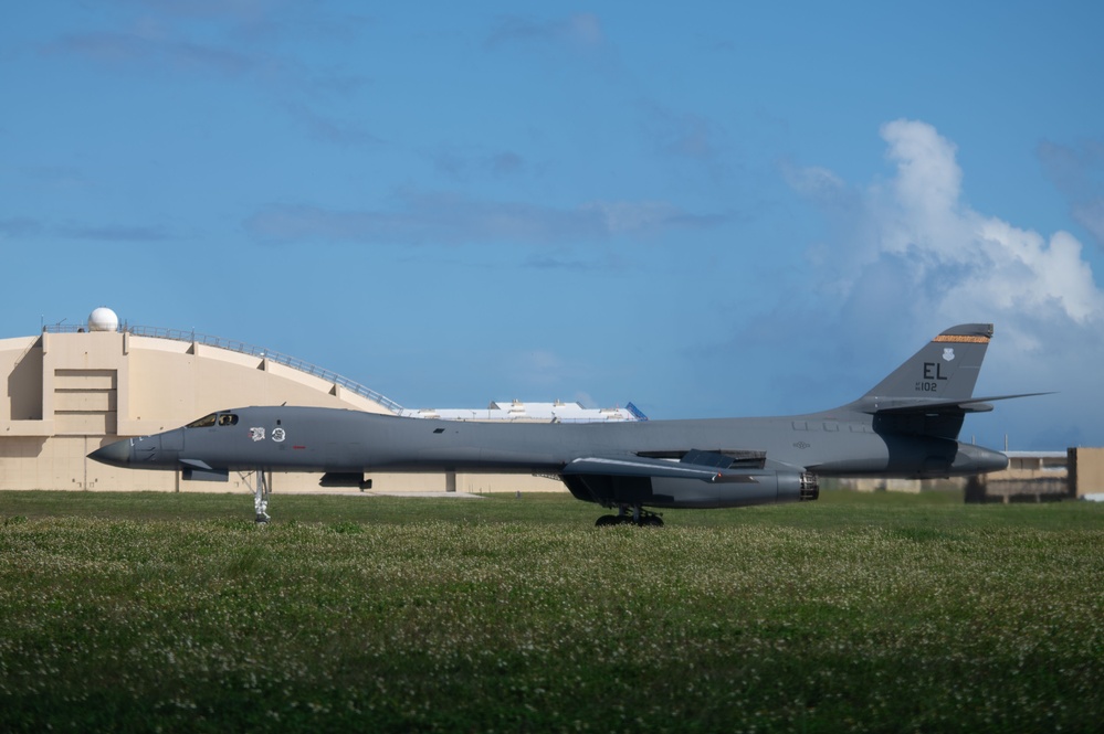 DVIDS - Images - 37th Expeditionary Bomb Squadron B-1B Lancers Returns ...