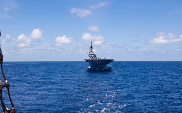 Reagan Carrier Strike Group, USS Blue Ridge, and JMSDF sail together
