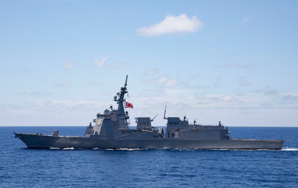 Reagan Carrier Strike Group, USS Blue Ridge, and JMSDF sail together