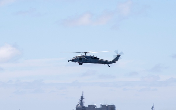 Reagan Carrier Strike Group, USS Blue Ridge, and JMSDF sail together