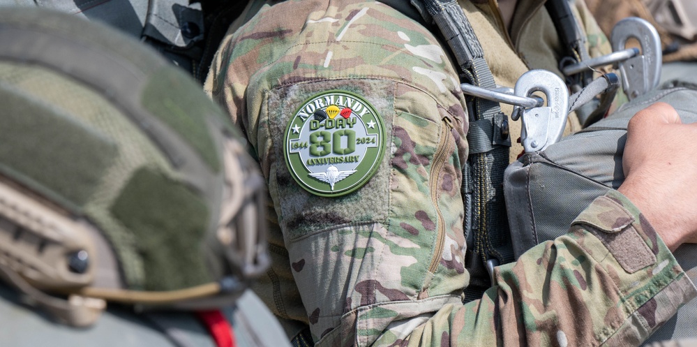 Members of the 101st Airborne Division honor fallen service members