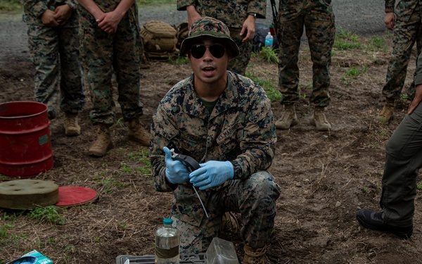 MASA 24: MWSS-371 teaches Philippine service members how to use an aviation fuel test kit
