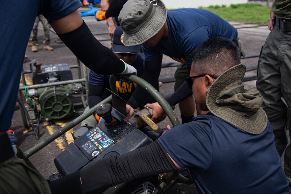 MASA 24: MWSS-371 conduct FARP SMEE with Philippine service members