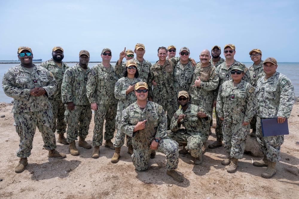 MSRON 10 Sailors Receive Enlisted Expeditionary Warfare Specialist Insignia