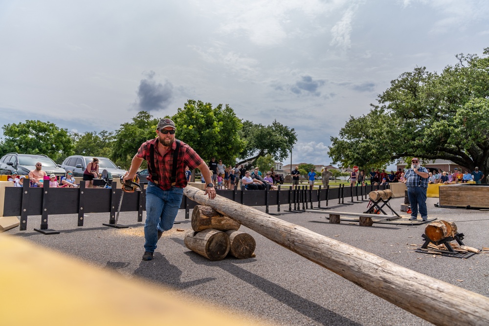 Paul Bunyan Lumberjack Show