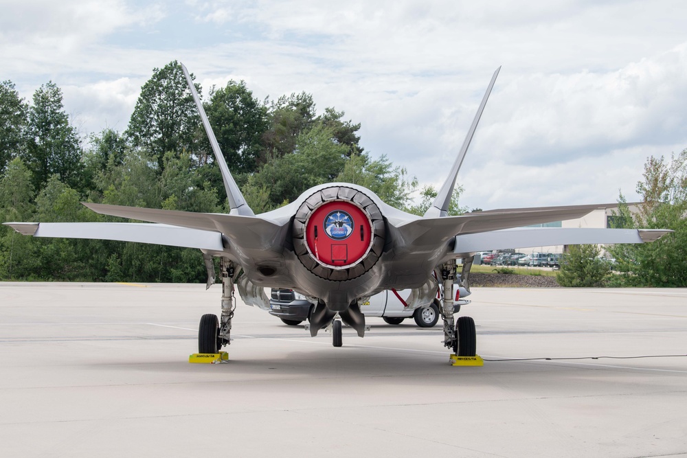 USAFE hosts first-ever basic fighter maneuver exercise at Ramstein