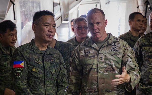 JPMRC-X | Philippines Army Lt. Gen. Roy M. Galido visit to JOC and AAR