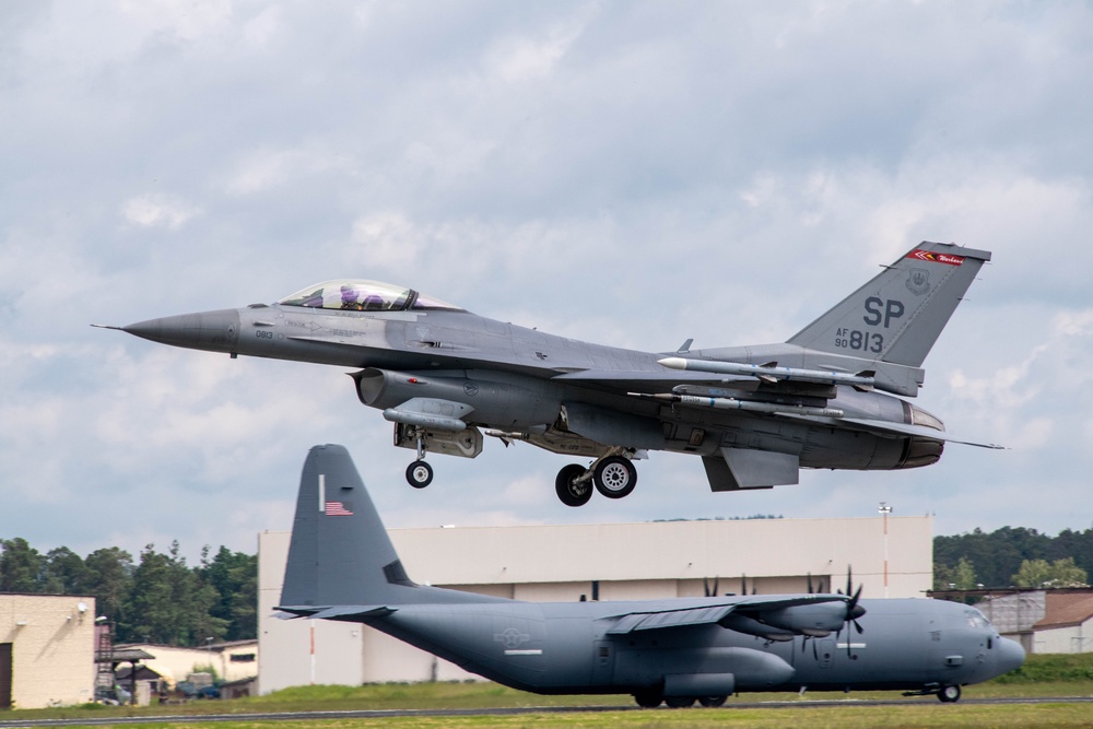 USAFE hosts first-ever basic fighter maneuver exercise at Ramstein