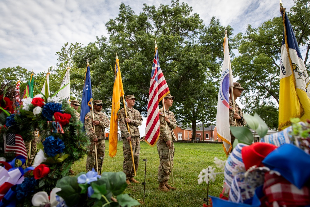 Kentucky guardsmen supports Harrodsburg anniversary
