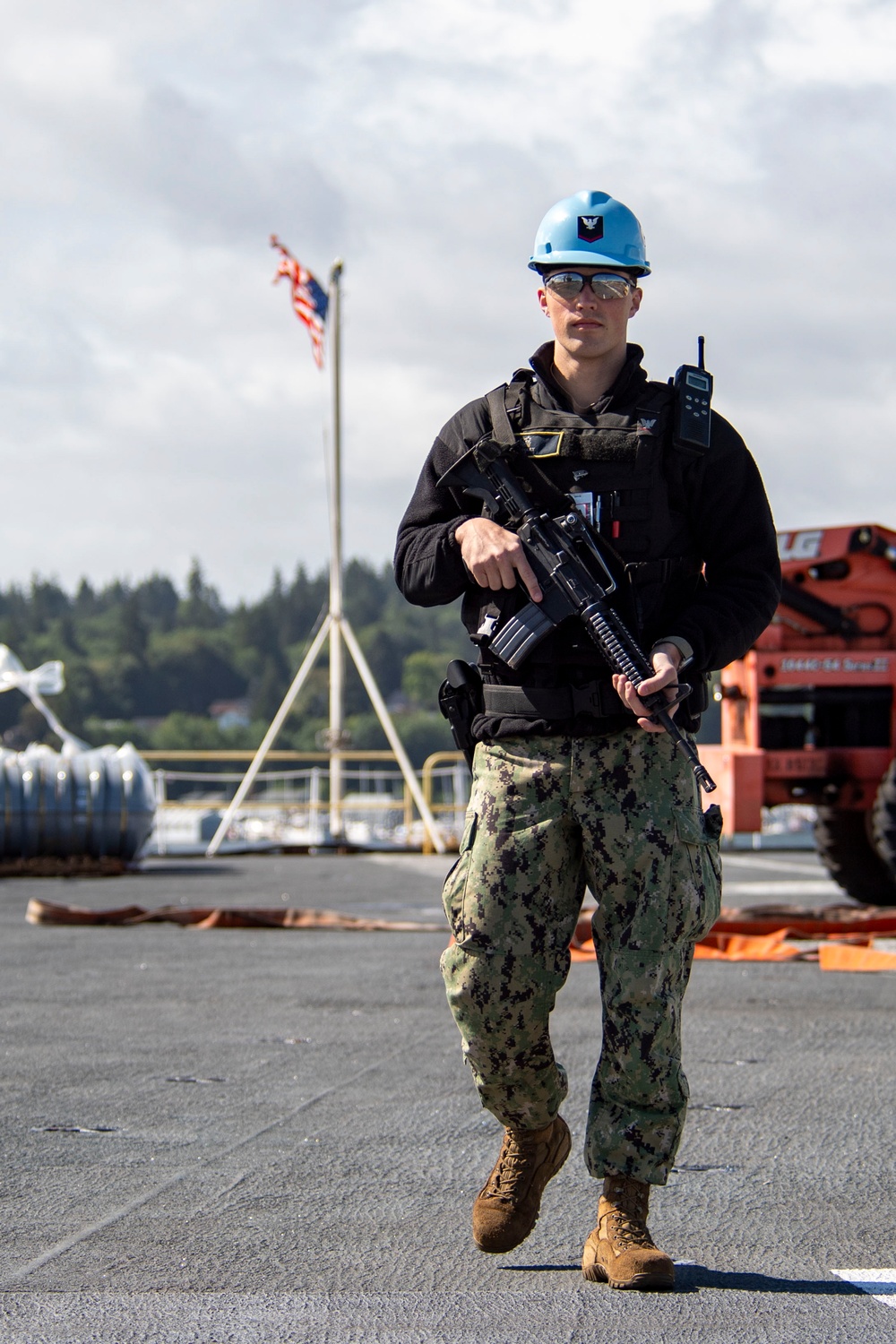 USS Nimitz In-Port Watch