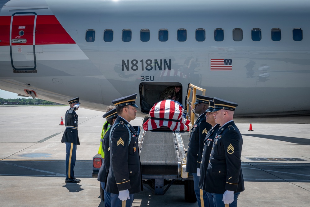 Remains of fallen WWII Airmen returns home after 80 years