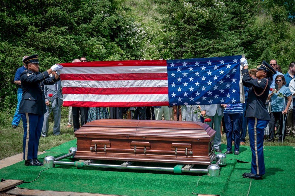 Remains of fallen WWII Airmen returns home after 80 years