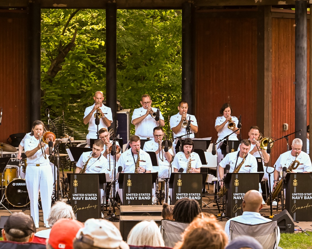 Navy Band Commodores Concert in Vienna, VA