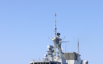 US Coast Guard operates alongside Royal Canadian navy in the Atlantic Ocean