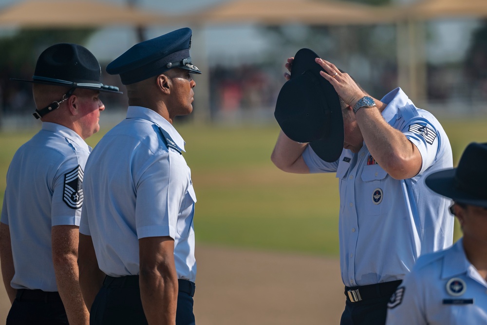 BMT recognized WW II Veterans