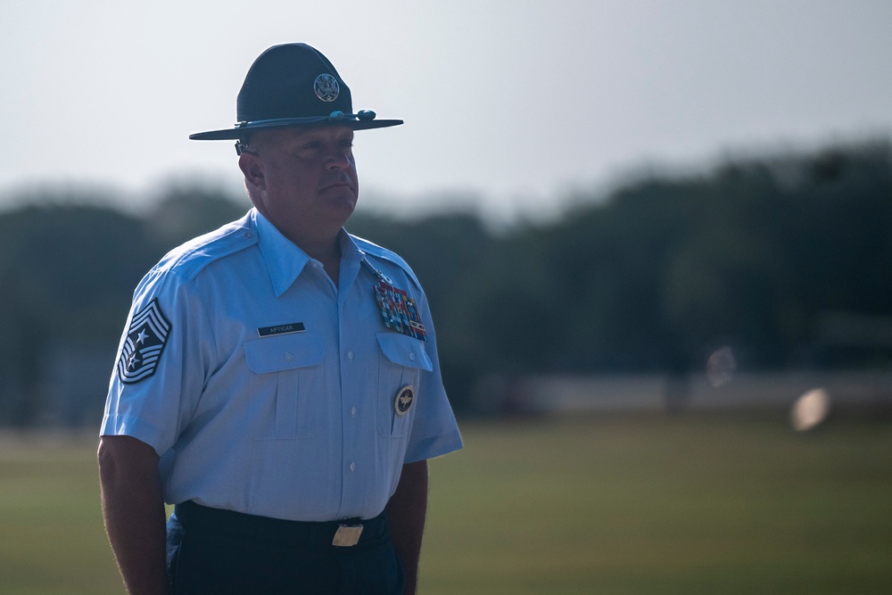 BMT recognized WW II Veterans